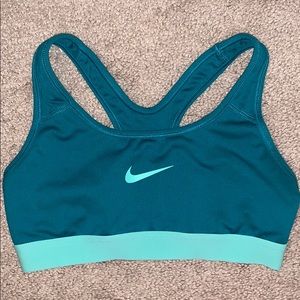 Nike Pro sports bra